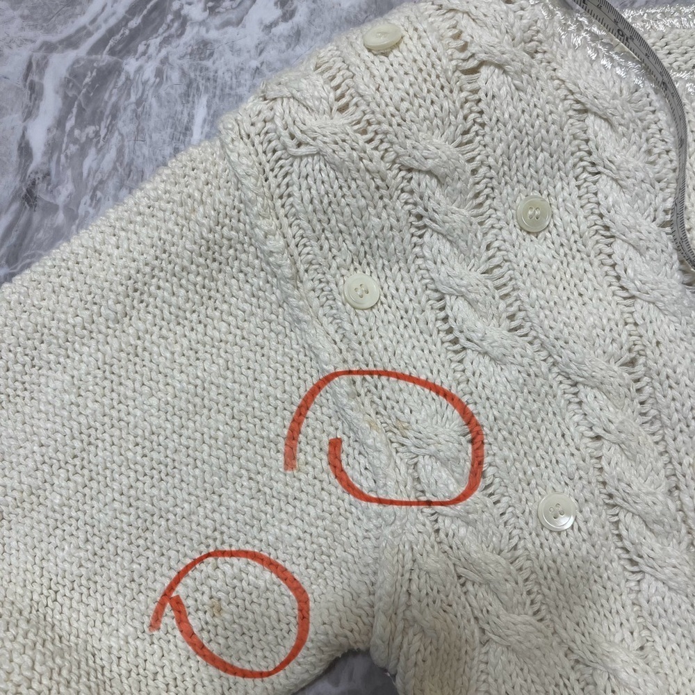 Liz Claiborne Collection Women’s Sweater Ivory Cable Knit Buttons Vintage Preppy - Picture 7 of 10